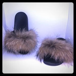 “Tan Lines” fur slides